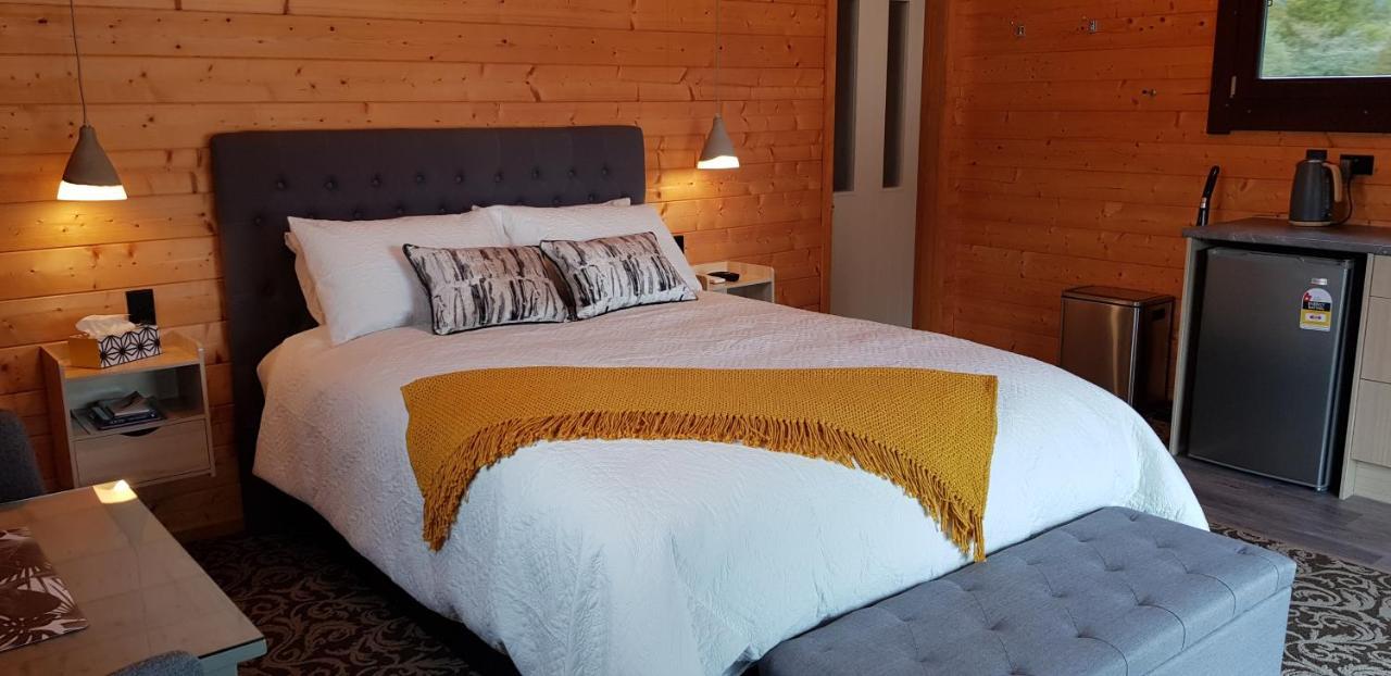 Cosy Cabin In The Paddocks - Breakfast Included Franz Josef Εξωτερικό φωτογραφία