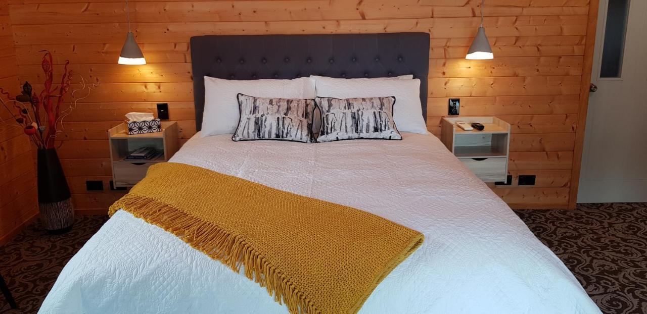 Cosy Cabin In The Paddocks - Breakfast Included Franz Josef Εξωτερικό φωτογραφία